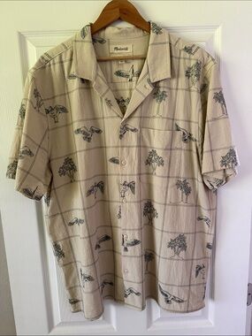 Madewell Beige Short-Sleeve Button-Down Shirt with Coastal Print